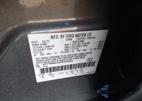 2023 Ford Maverick Xlt z USA, uszkodzony, nr VIN 3FTTW8E32PRA59302